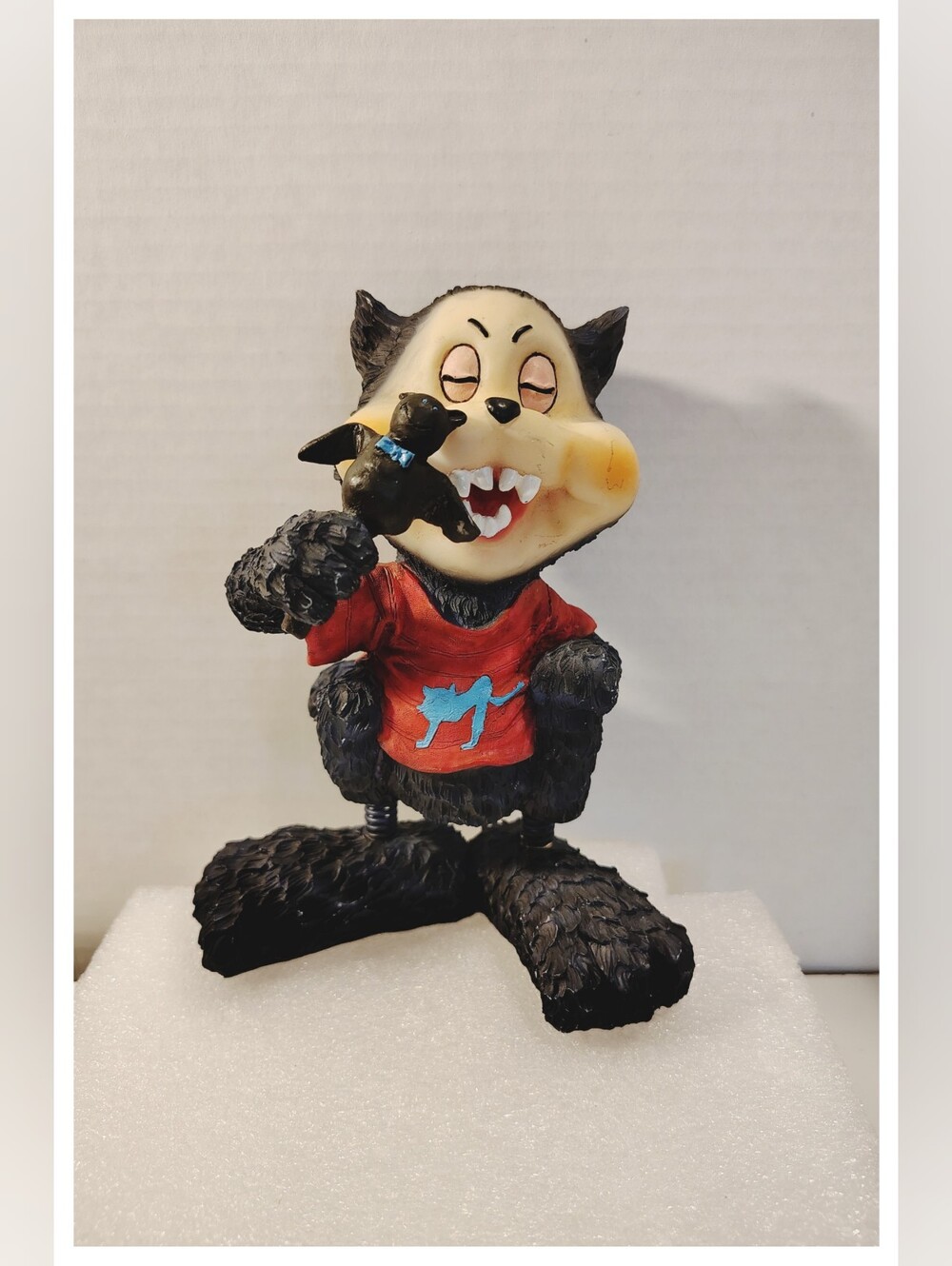 ☠️ Wolf w/Bat ☠️ Figure w/Spring Legs Table Decor 6.5" Tall